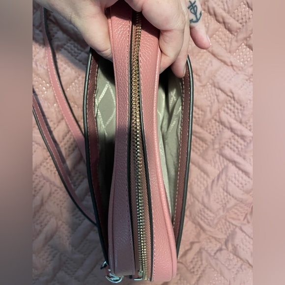 Michael Kors Purse - Picture 5 of 6